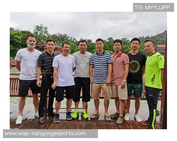 陈强畅谈和平精英生涯与S15LOL比分背后的故事与感悟